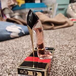 Carolina Herrera GOOD GIRL PARFUM Black and Gold Stiletto